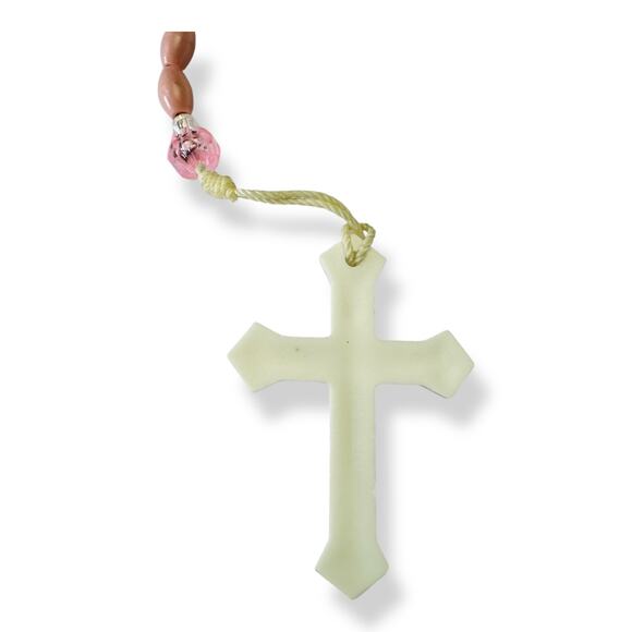 Vintage Pink Blush Plastic Rosary Prayer Beads - Picture 3 of 5
